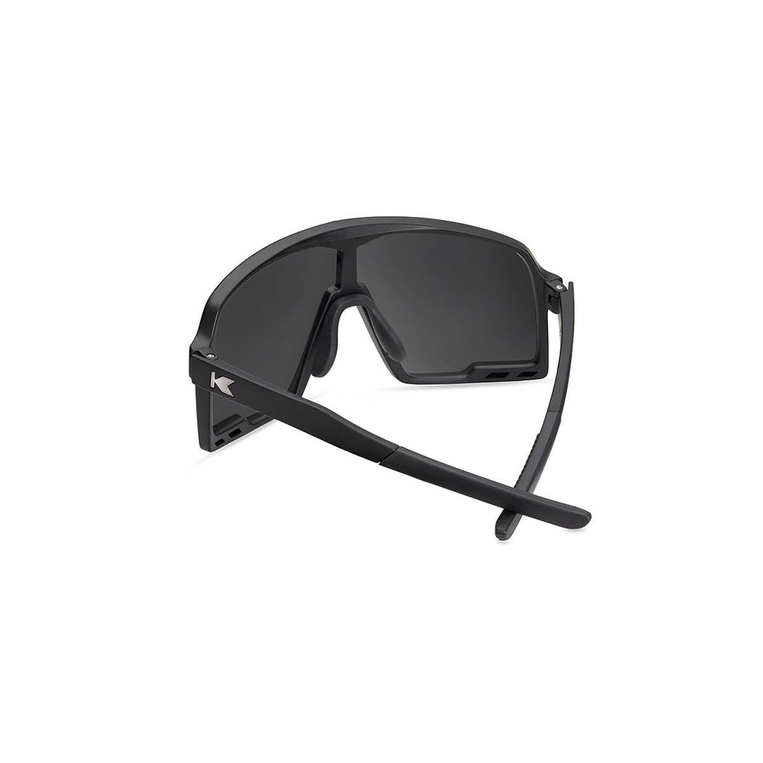 Black on Black Kids Campeones