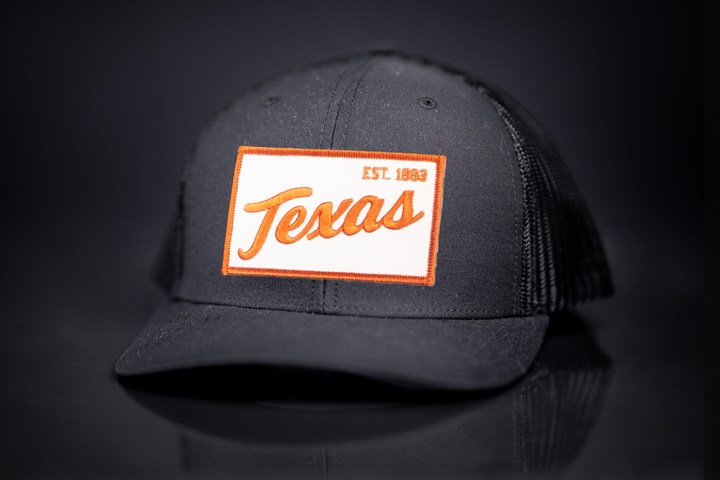 Texas Longhorns / Texas EST 1883 Script / Curved Bill Mesh Snapback / 169 / UT