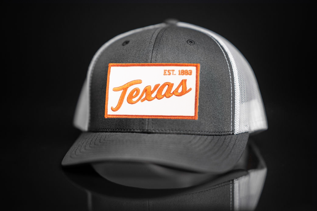 Texas Longhorns / Texas EST 1883 Script / Curved Bill Mesh Snapback / 169 / UT