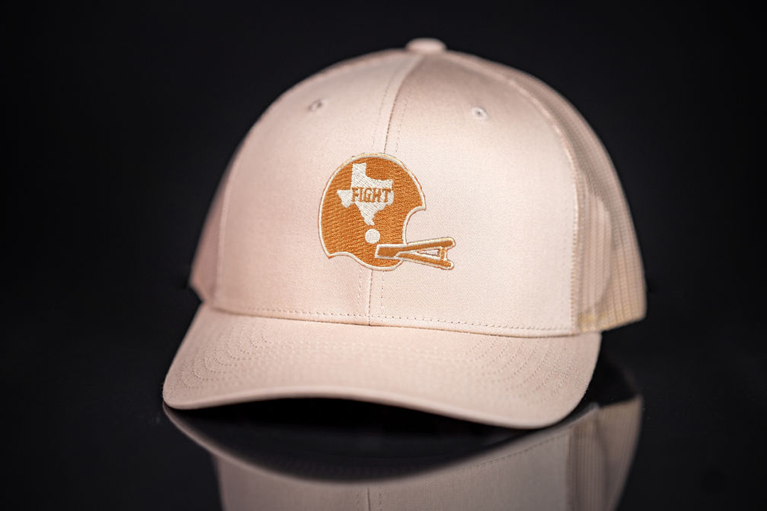 Texas Longhorns / Texas Fight Helmet / Curved Bill Trucker - 043